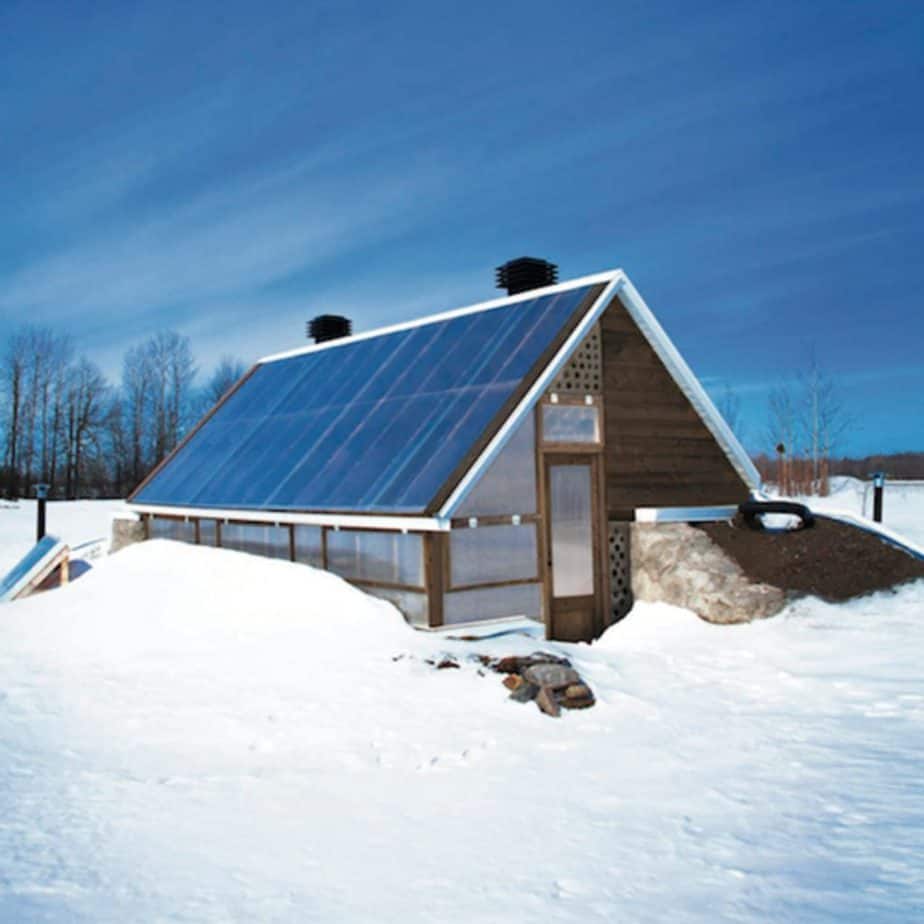 solarcell heated greenhouse