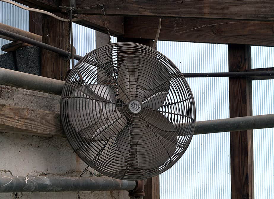 types of greenhouse fans circulation